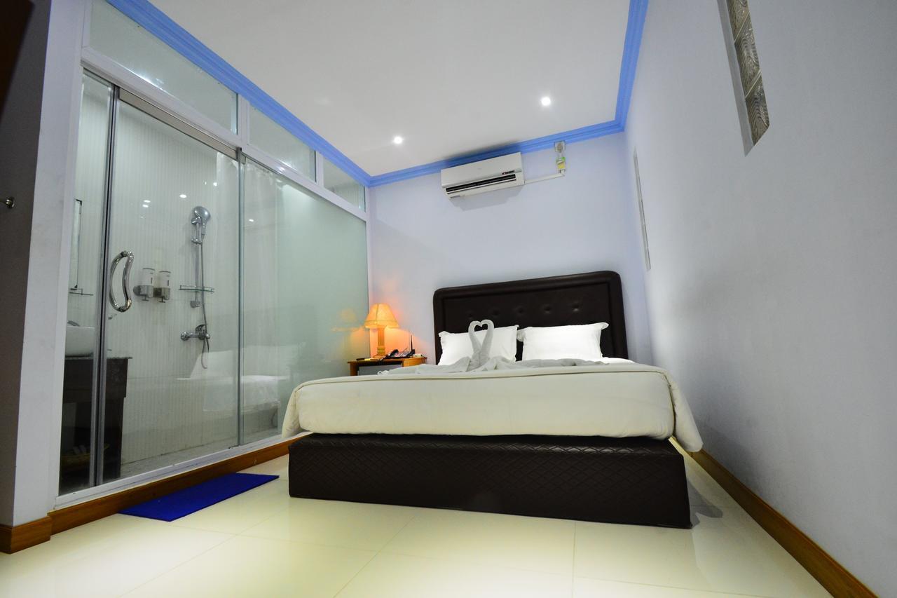 Woodland Hotel Rangun Kültér fotó
